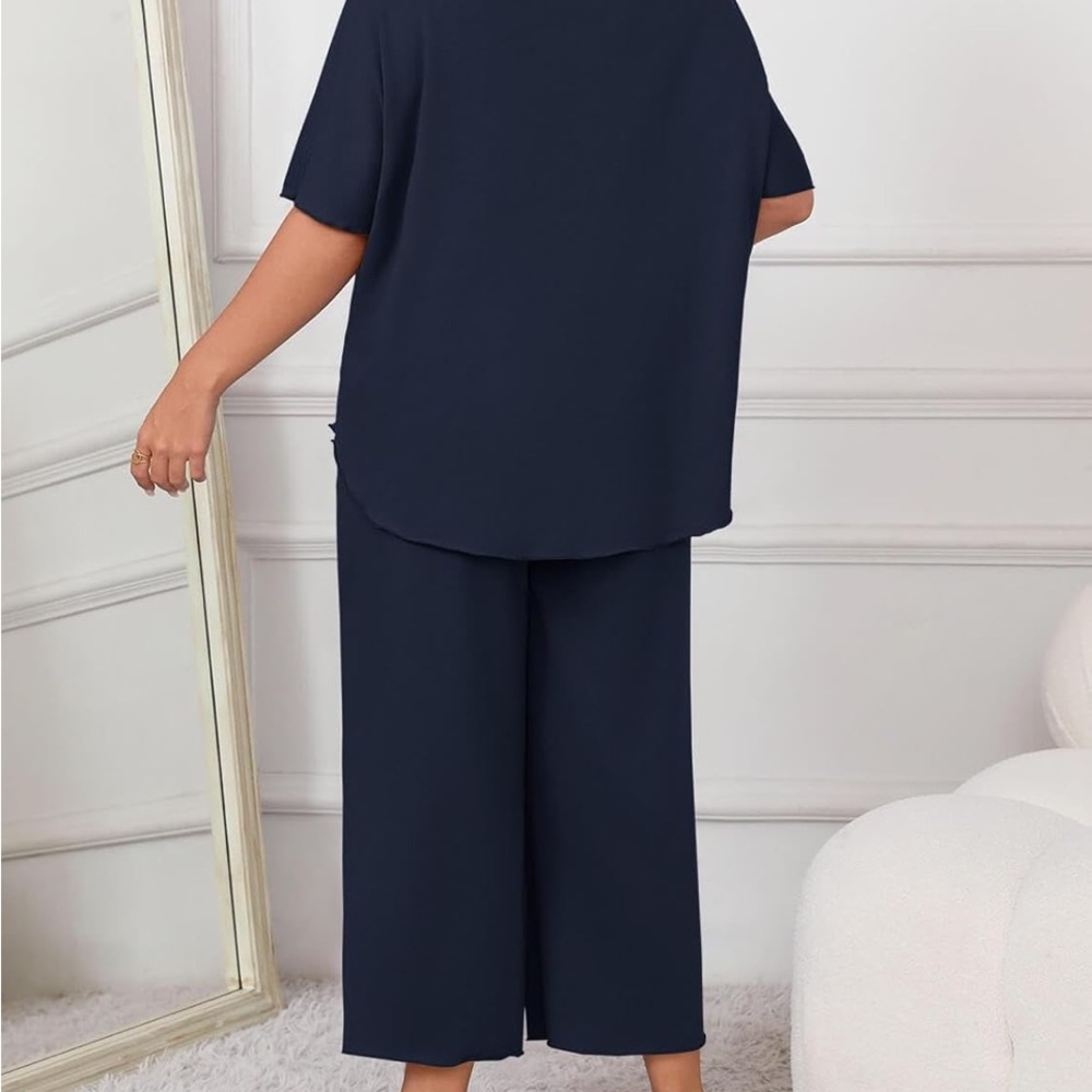 NWT Navy Women's lounge set - Picture 2 of 3